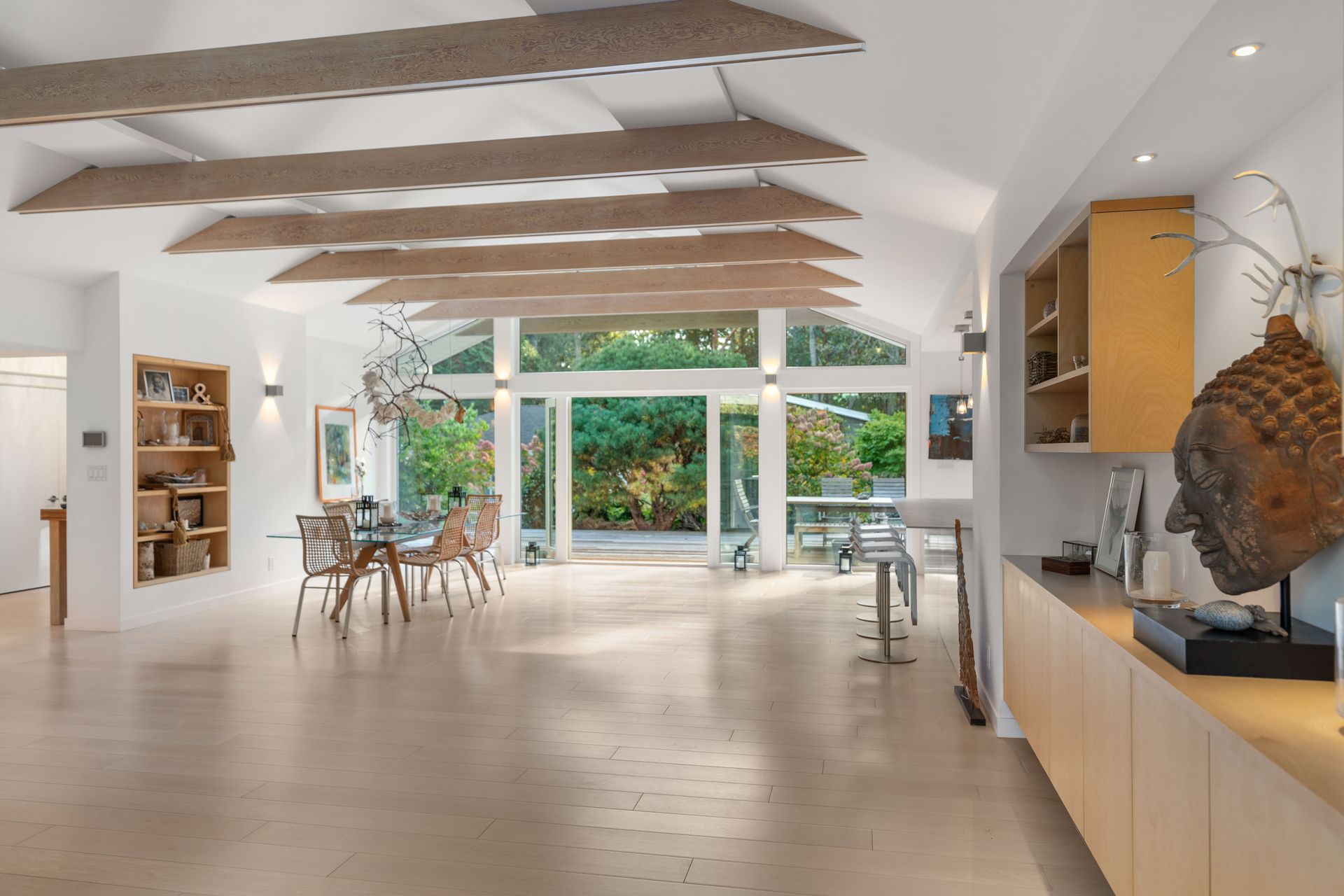  at 2623 Queenswood Drive, Queenswood, Saanich East