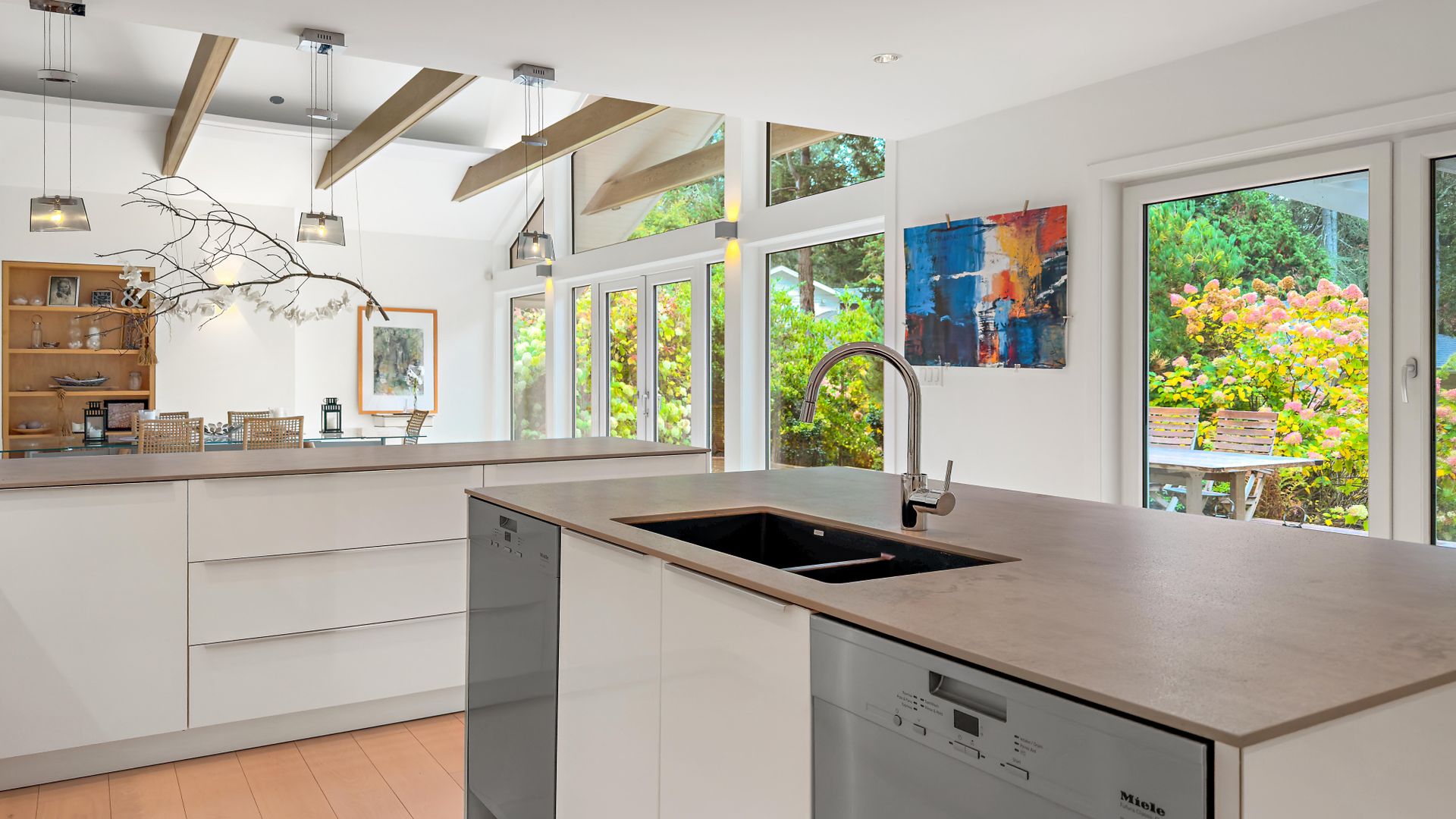  at 2623 Queenswood Drive, Queenswood, Saanich East