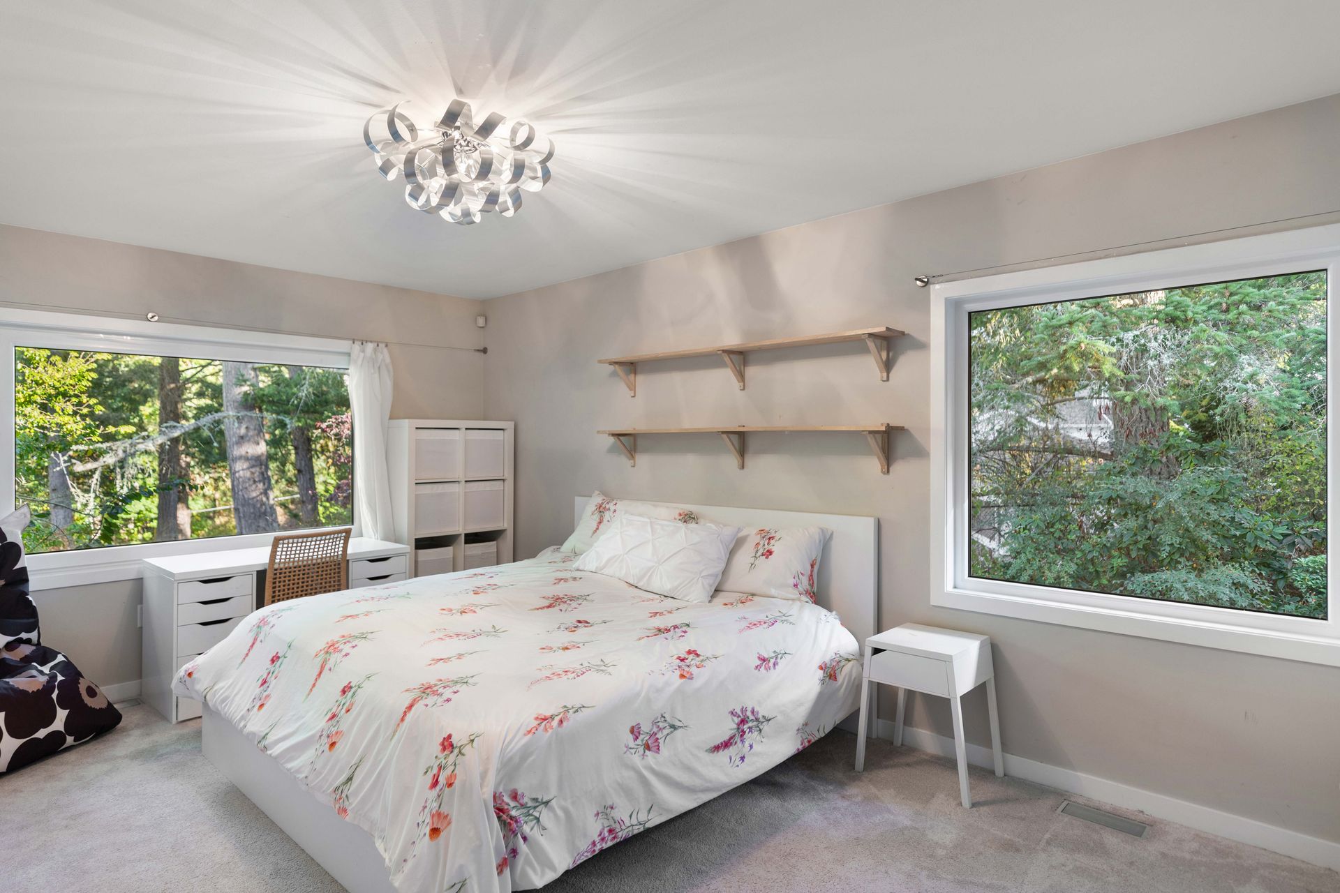  at 2623 Queenswood Drive, Queenswood, Saanich East