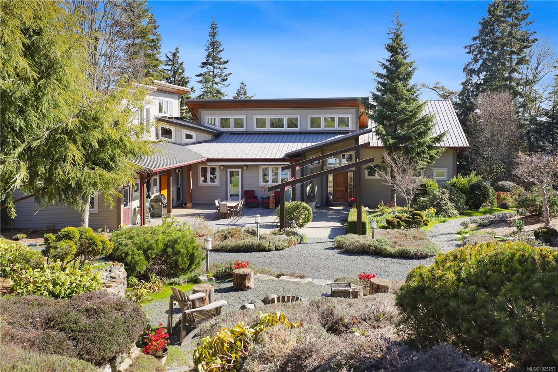 6520-eagles-courtenay-north-comox-valley-08 at 6520 Eagles Drive, Courtenay North, Comox Valley