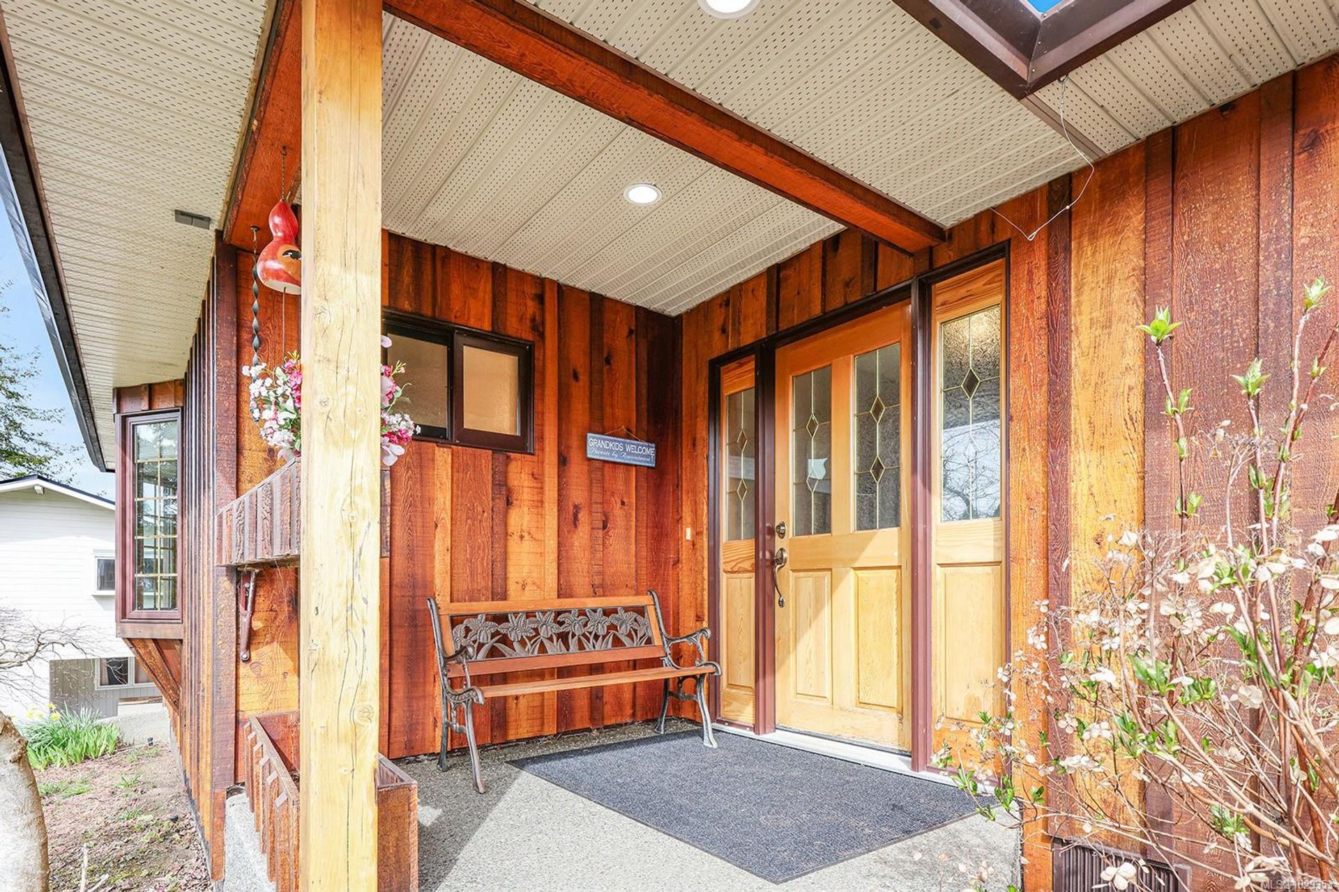 3882-wavecrest-campbell-river-south-campbell-river-06 at 3882 Wavecrest Road, Campbell River South, Campbell River