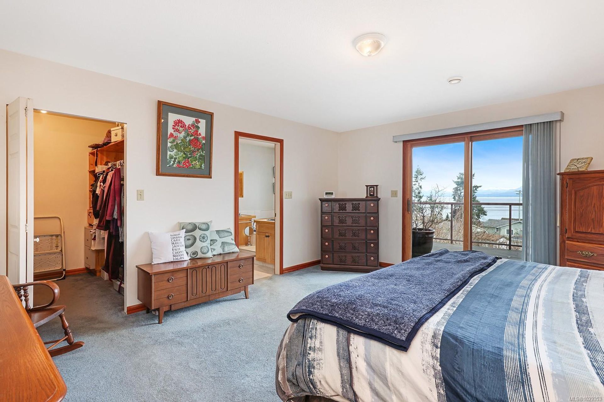 3882-wavecrest-campbell-river-south-campbell-river-20 at 3882 Wavecrest Road, Campbell River South, Campbell River