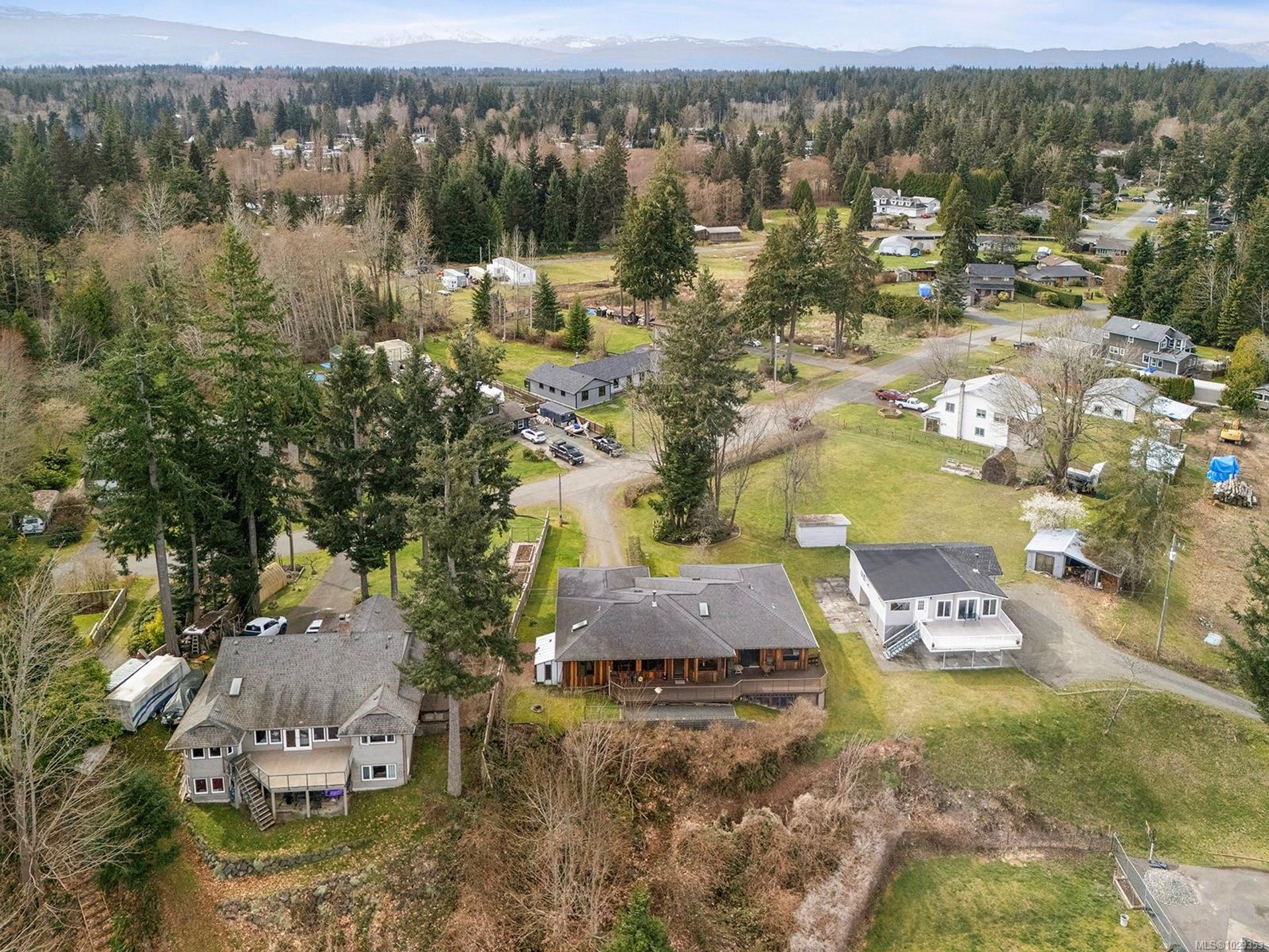 3882-wavecrest-campbell-river-south-campbell-river-28 at 3882 Wavecrest Road, Campbell River South, Campbell River