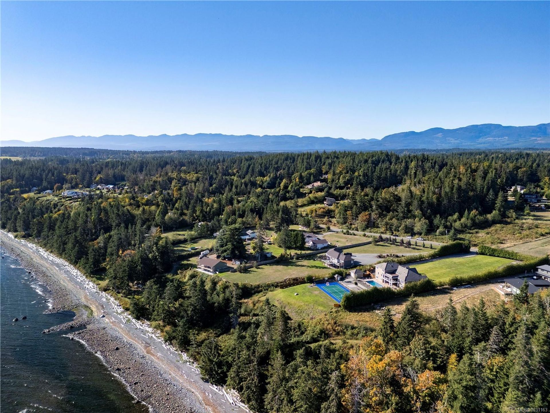 6480-eagles-courtenay-north-comox-valley-50 at 6480 Eagles Drive, Courtenay North, Comox Valley