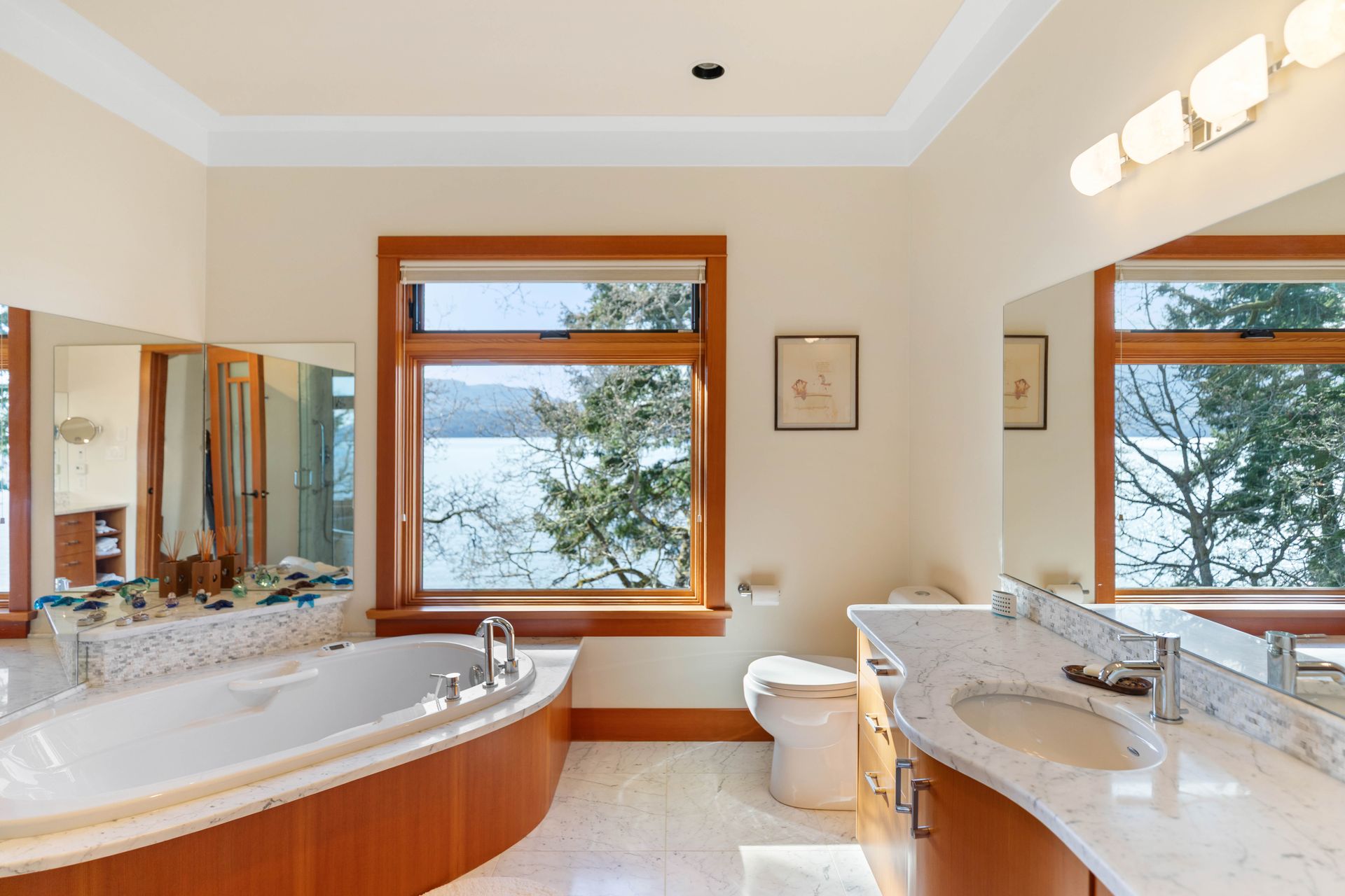  at 8440 Lawrence Road, Inlet, Central Saanich