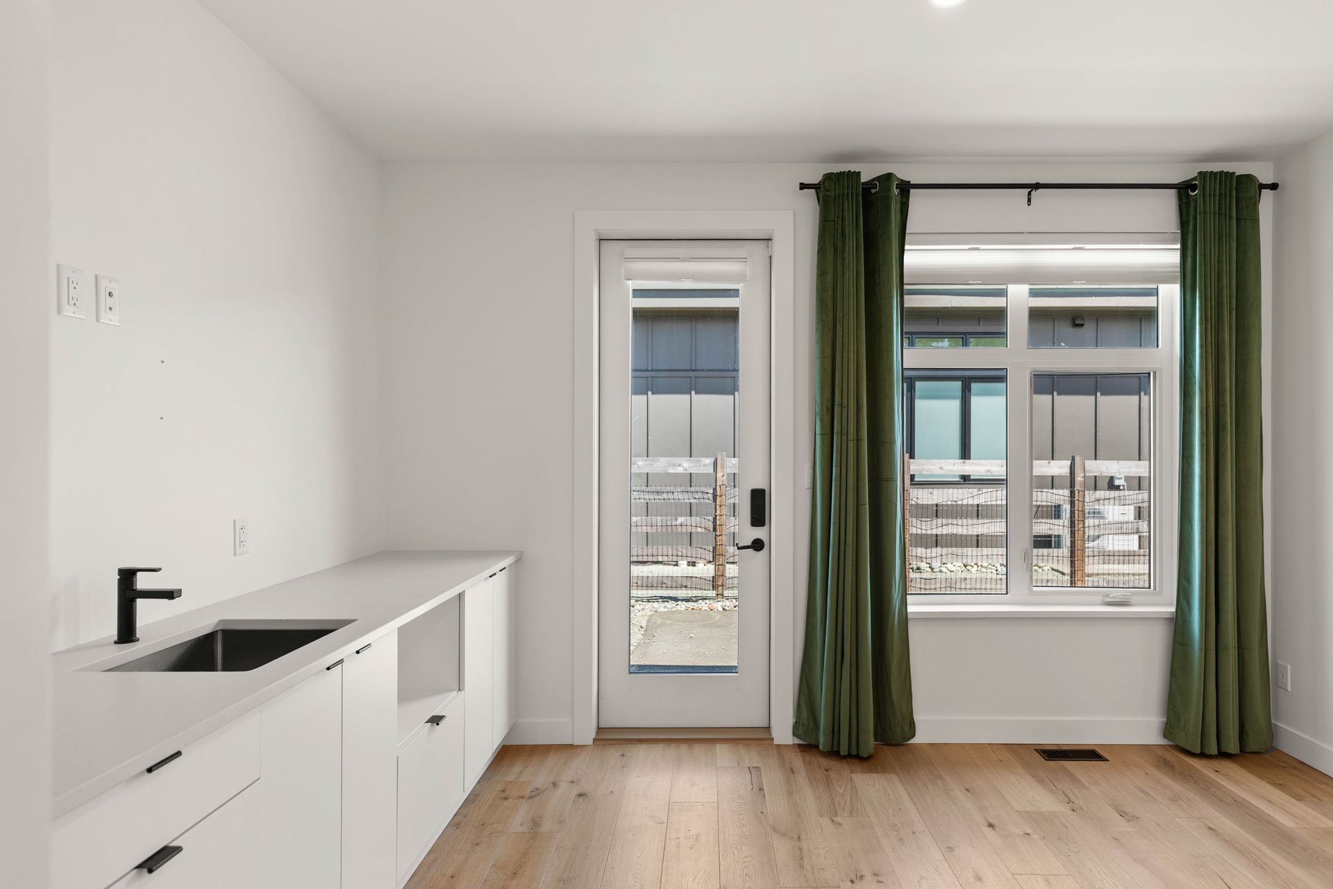 Nanny suite/bedroom at 846 Birch Road, Deep Cove, North Saanich