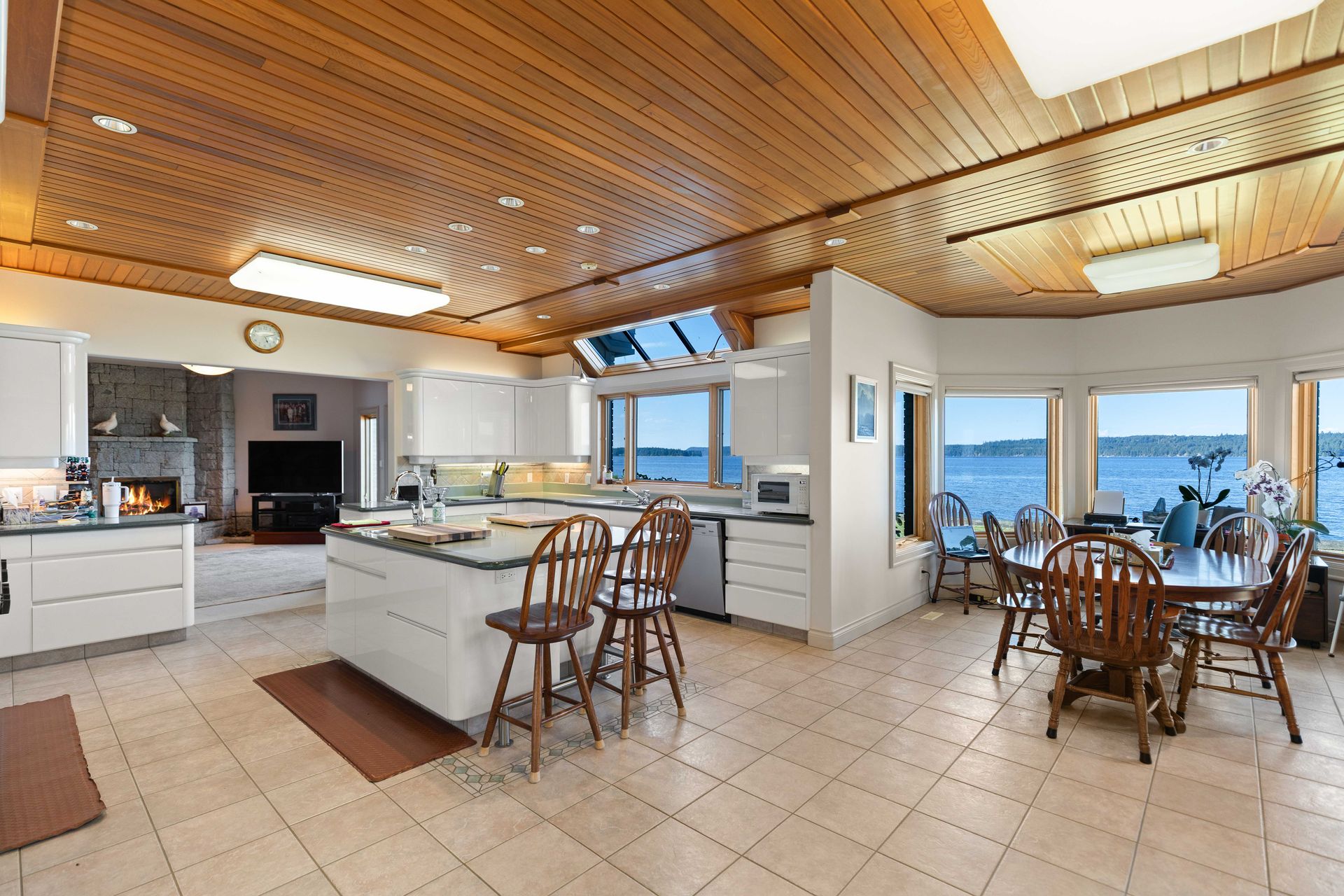  at 340 Berray Road, Union Bay/Fanny Bay, Comox Valley
