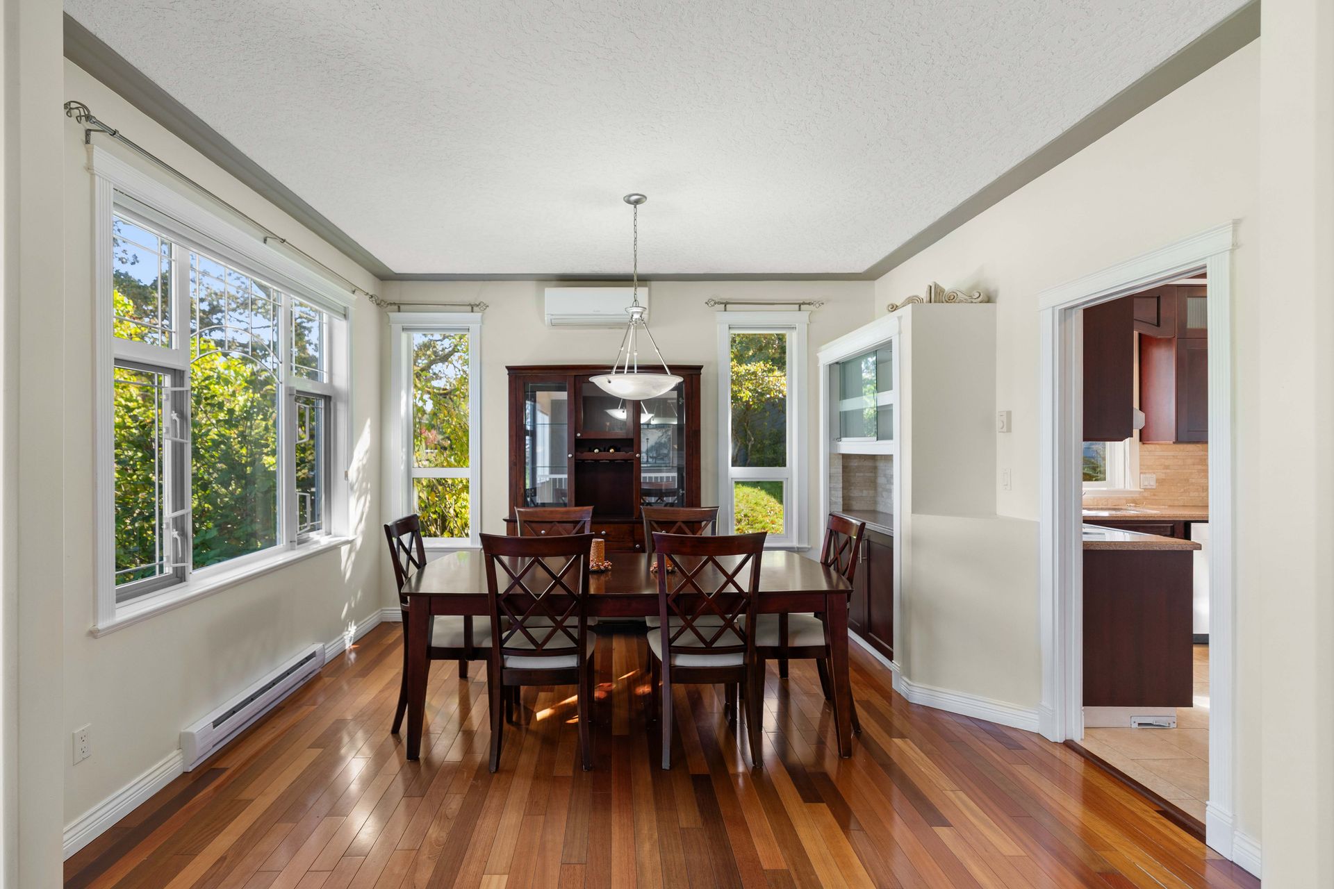  at 3908A Ascot Drive, Cedar Hill, Saanich East