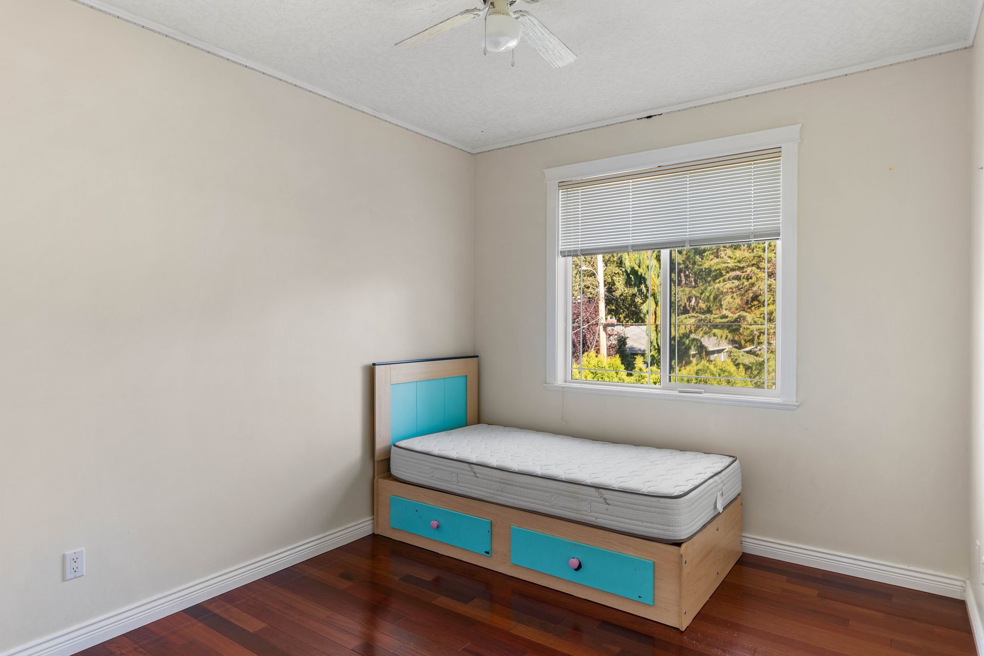  at 3908A Ascot Drive, Cedar Hill, Saanich East