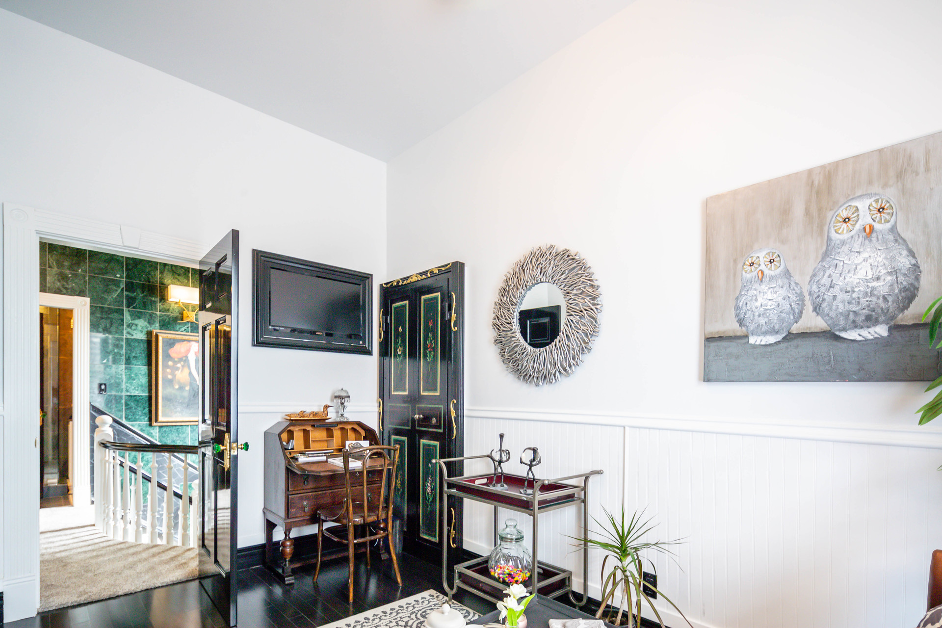  at 255 Government Street, Victoria Bc