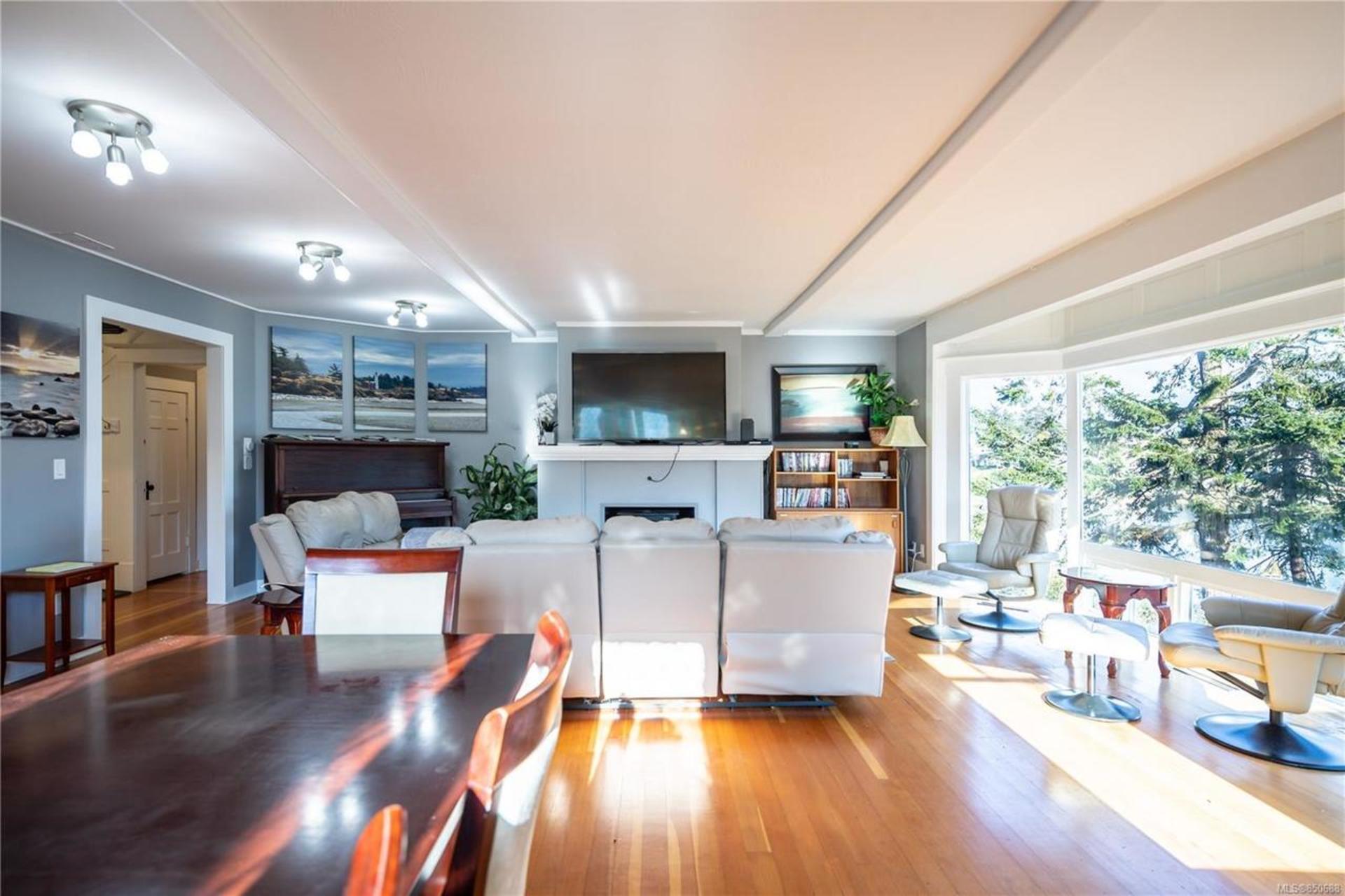 at 430 Grafton Street, Saxe Point, Esquimalt at 430 Grafton Street, Saxe Point, Esquimalt