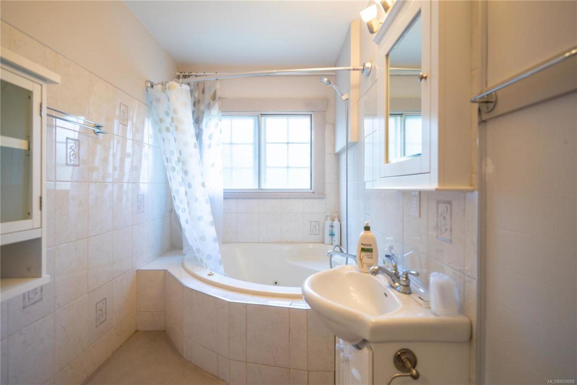 at 430 Grafton Street, Saxe Point, Esquimalt at 430 Grafton Street, Saxe Point, Esquimalt