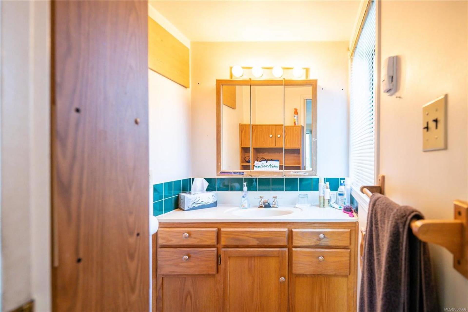 at 430 Grafton Street, Saxe Point, Esquimalt at 430 Grafton Street, Saxe Point, Esquimalt
