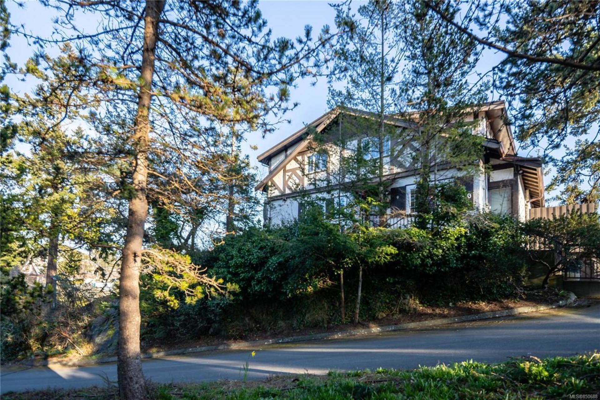 at 430 Grafton Street, Saxe Point, Esquimalt at 430 Grafton Street, Saxe Point, Esquimalt