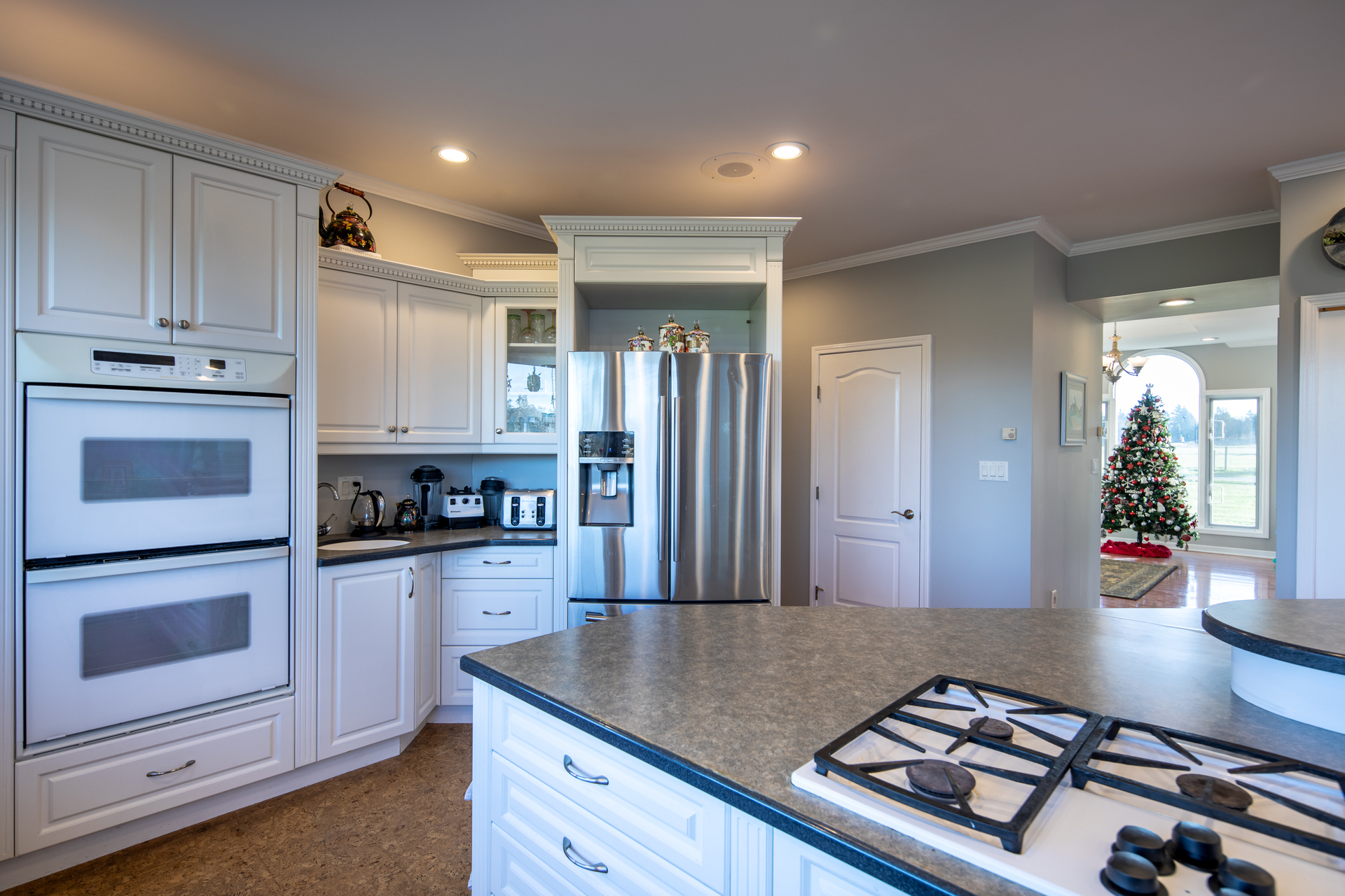 Perfect for Entertaining at 1950 Highfield Road, Central Saanich, Victoria Bc