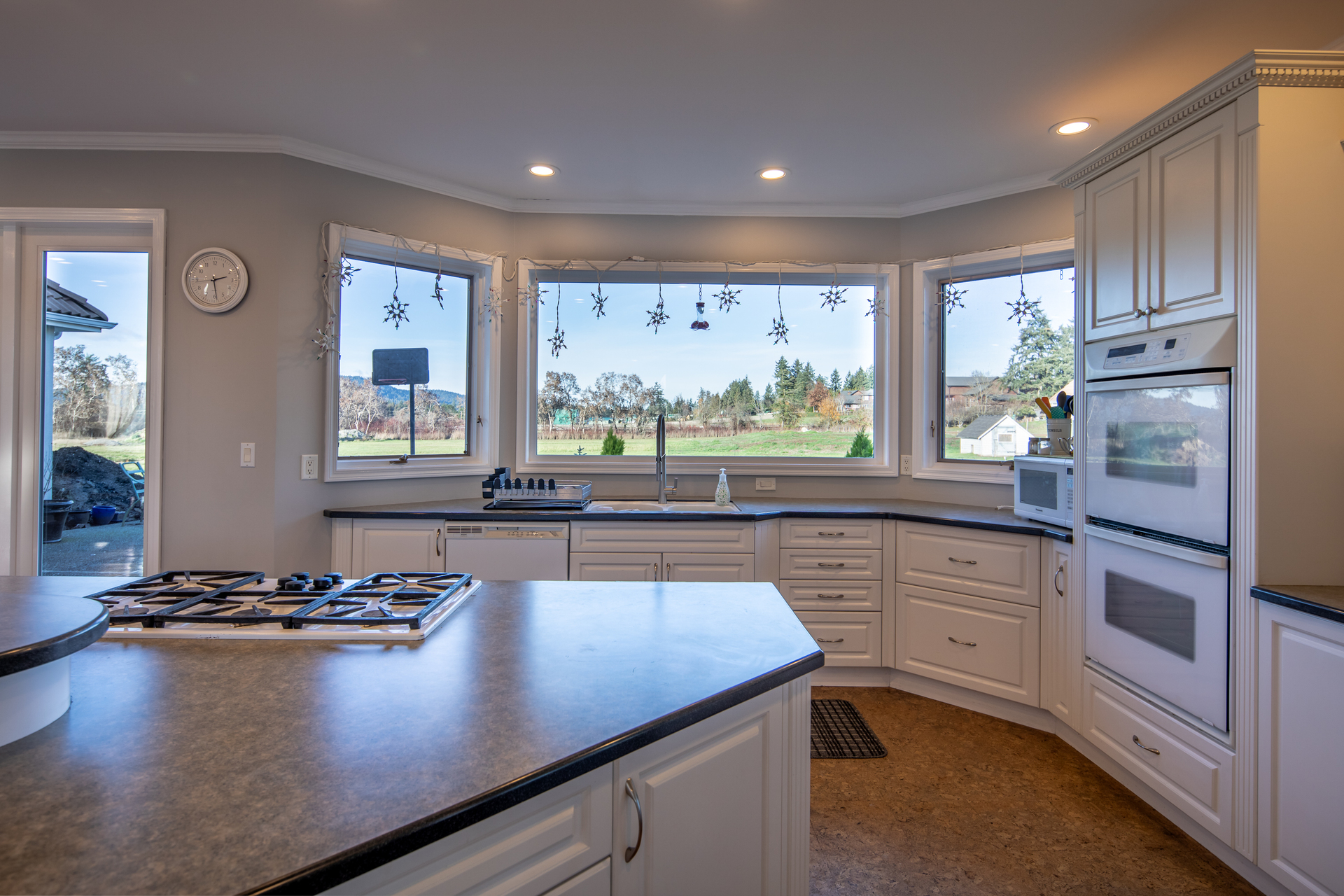 Arborite Counters at 1950 Highfield Road, Central Saanich, Victoria Bc Bc, Arborite Counters at 1950 Highfield Road, Central Saanich, Victoria Bc Bc,