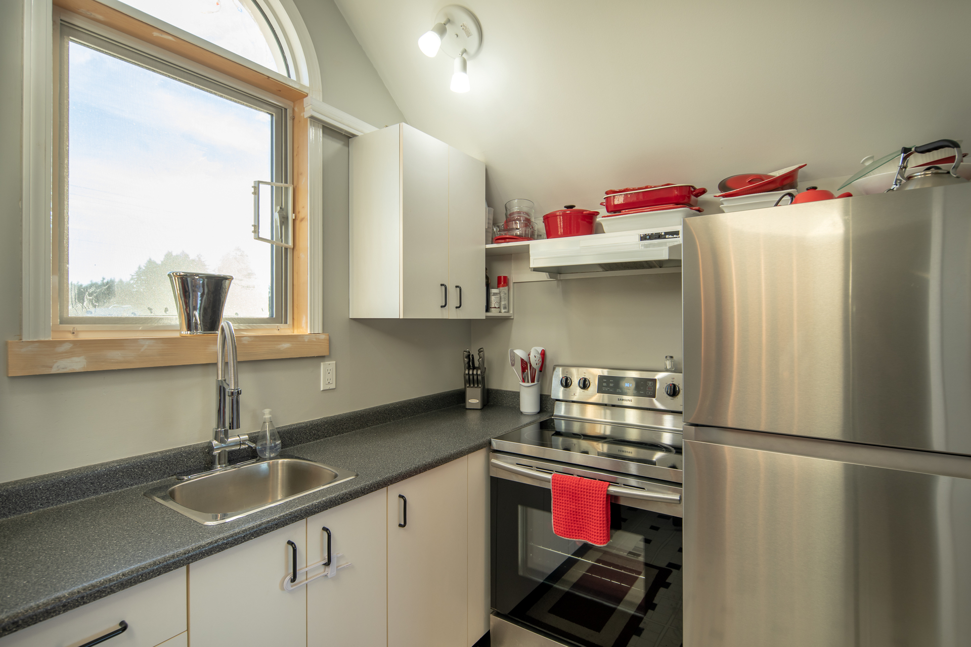 Guest House Kitchen at 1950 Highfield Road, Central Saanich, Victoria Bc