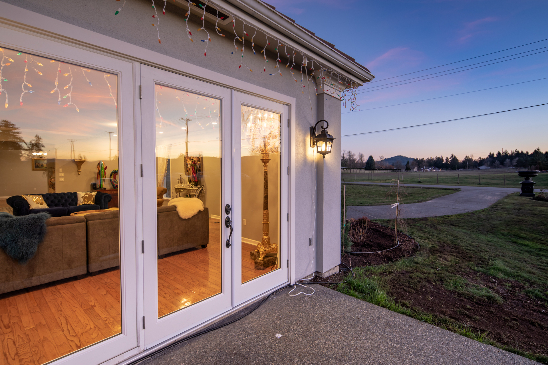 Beautiful Sunsets at 1950 Highfield Road, Central Saanich, Victoria Bc