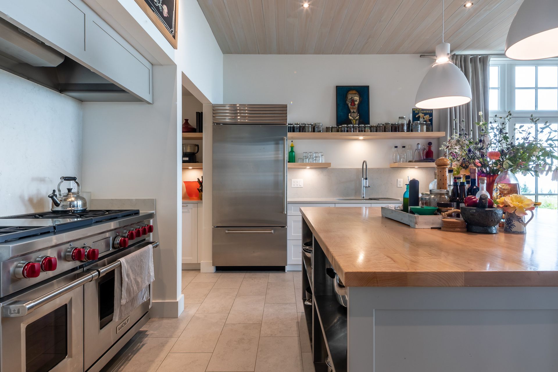 Gas range at 377 Seymour Heights, Salt Spring, Gulf Islands