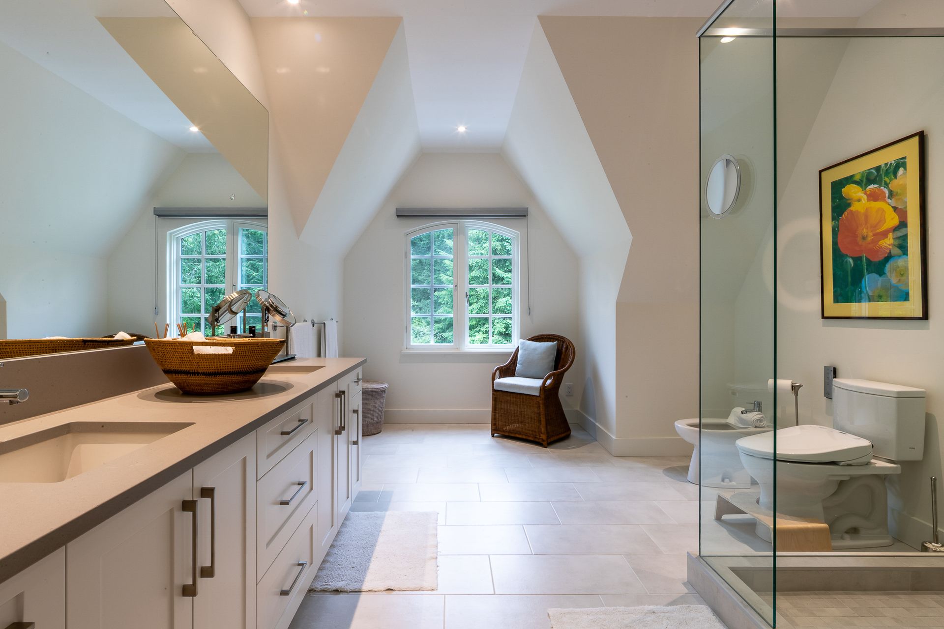 Primary Ensuite at 377 Seymour Heights, Salt Spring, Gulf Islands