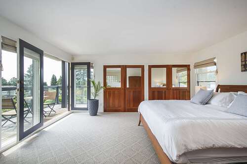  at 1049 Jefferson Avenue, Sentinel Hill, West Vancouver