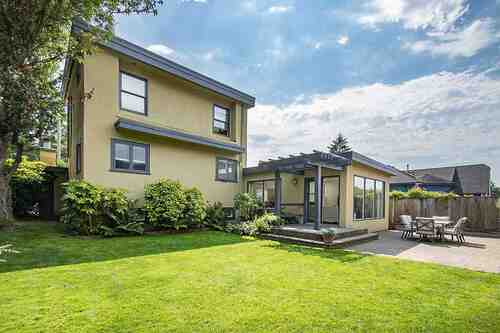at 1049 Jefferson Avenue, Sentinel Hill, West Vancouver  at 1049 Jefferson Avenue, Sentinel Hill, West Vancouver