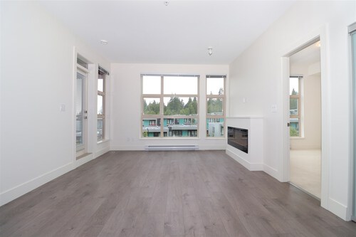 262485405-6 at 410 - 3602 Aldercrest Drive, Roche Point, North Vancouver