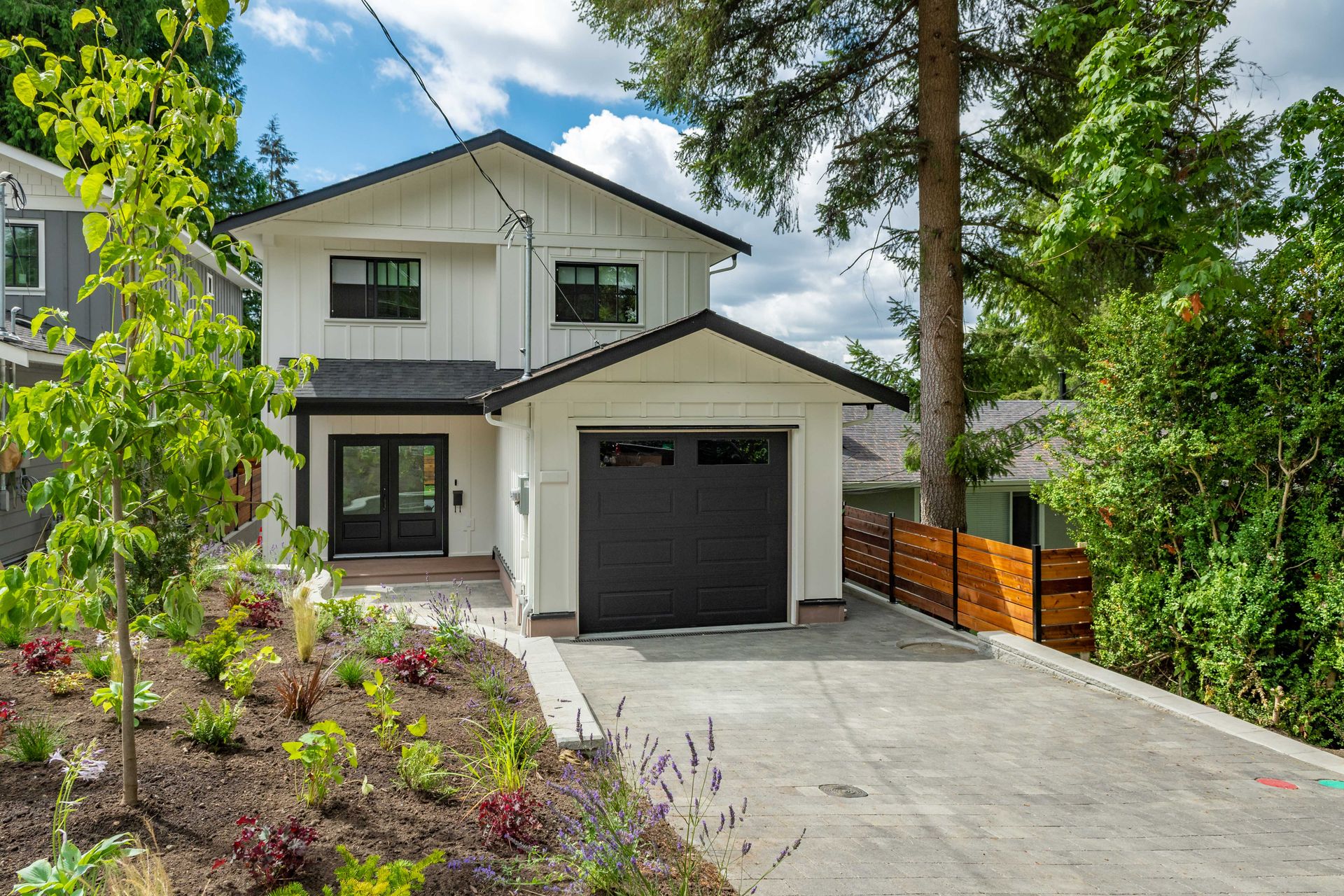 1723 Peters Road, Lynn Valley, North Vancouver 