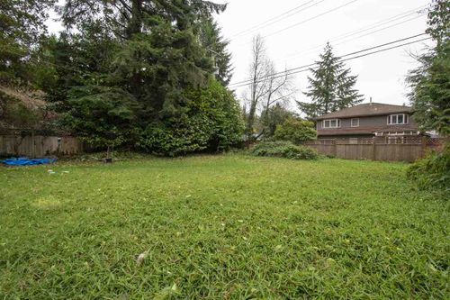 at 1033 Canyon Boulevard, Canyon Heights NV, North Vancouver  at 1033 Canyon Boulevard, Canyon Heights NV, North Vancouver