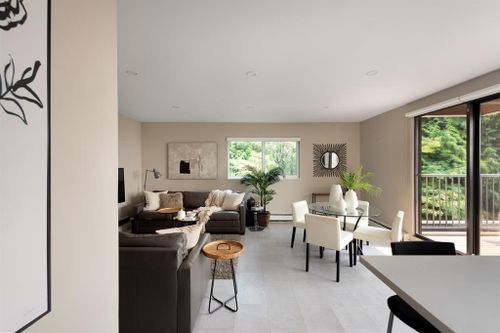 262641703-3 at 407 - 330 E 1st Street, Lower Lonsdale, North Vancouver