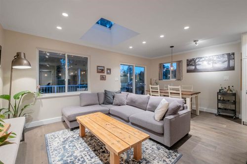 262603425-2 at 1655 - Evelyn Street, Lynn Valley, North Vancouver 262603425-2 at 1655 - Evelyn Street, Lynn Valley, North Vancouver