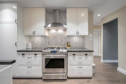 262603425-9 at 1655 - Evelyn Street, Lynn Valley, North Vancouver 262603425-9 at 1655 - Evelyn Street, Lynn Valley, North Vancouver