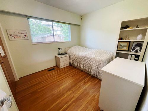 262607237-17 at 6021 - Grant Street 262607237-17 at 6021 - Grant Street