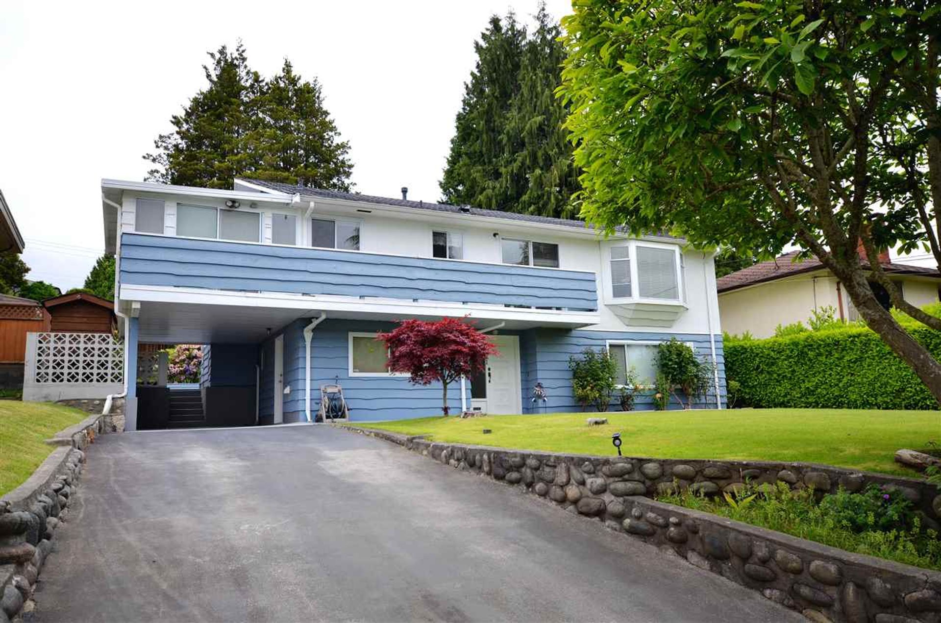 6021 - Grant Street  by Mackenzie Olson Personal Real Estate Corporation 6021 - Grant Street