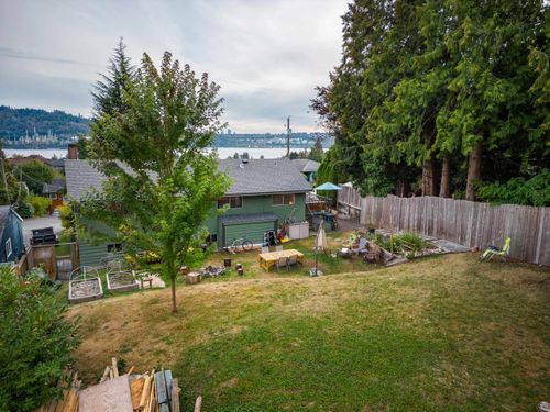 929-hartford-place-windsor-park-nv-north-vancouver-26 at 929 Hartford Place, Windsor Park NV, North Vancouver 929-hartford-place-windsor-park-nv-north-vancouver-26 at 929 Hartford Place, Windsor Park NV, North Vancouver
