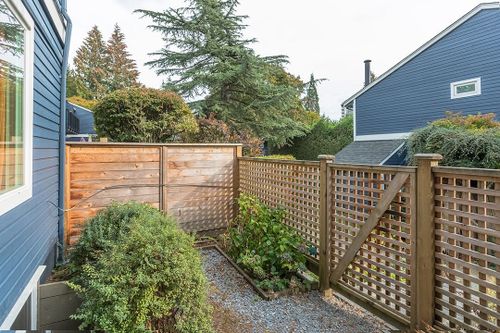 262756641-21 at 2623 Fromme Road, Lynn Valley, North Vancouver