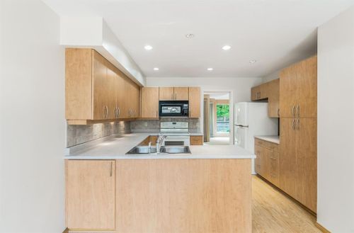 262760520-10 at 30 - 1925 Indian River Crescent, Indian River, North Vancouver