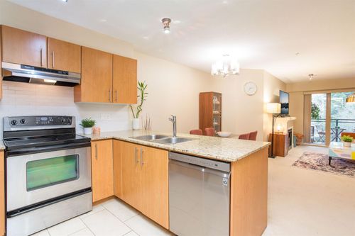 1633-mackay-avenue-pemberton-nv-north-vancouver-05 at 326 - 1633 Mackay Avenue, Pemberton NV, North Vancouver 1633-mackay-avenue-pemberton-nv-north-vancouver-05 at 326 - 1633 Mackay Avenue, Pemberton NV, North Vancouver