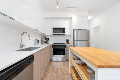 262800374-3 at 607 - 37881 Cleveland Avenue, Downtown SQ, Squamish