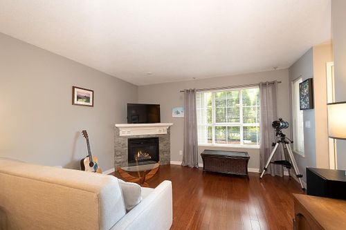 262810019-3 at 1147 Ross Road, Lynn Valley, North Vancouver 262810019-3 at 1147 Ross Road, Lynn Valley, North Vancouver