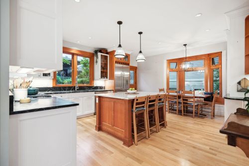 346-e-5th-street-lower-lonsdale-north-vancouver-11 at 346 E 5th Street, Lower Lonsdale, North Vancouver