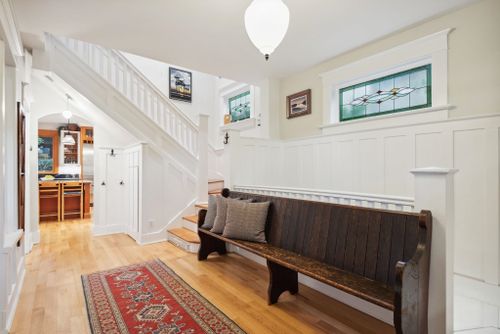 346-e-5th-street-lower-lonsdale-north-vancouver-17 at 346 E 5th Street, Lower Lonsdale, North Vancouver