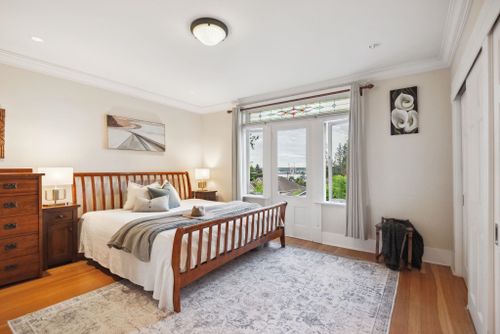 346-e-5th-street-lower-lonsdale-north-vancouver-19 at 346 E 5th Street, Lower Lonsdale, North Vancouver