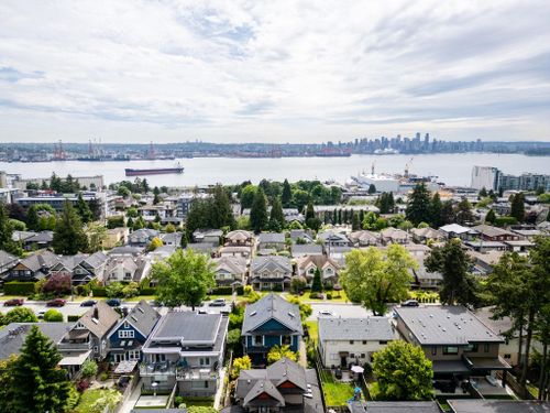 346-e-5th-street-lower-lonsdale-north-vancouver-28 at 346 E 5th Street, Lower Lonsdale, North Vancouver