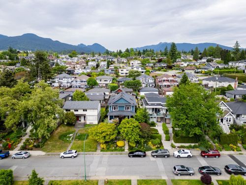 346-e-5th-street-lower-lonsdale-north-vancouver-29 at 346 E 5th Street, Lower Lonsdale, North Vancouver