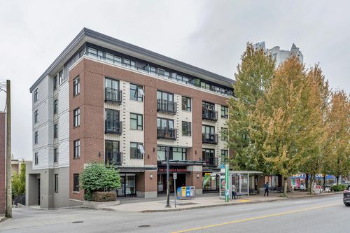 111-e-3rd-street-lower-lonsdale-north-vancouver-28 at 212 - 111 E 3rd Street, Lower Lonsdale, North Vancouver