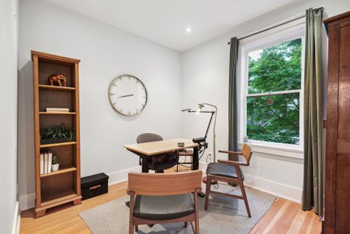 346-e-5th-street-lower-lonsdale-north-vancouver-14 at 346 E 5th Street, Lower Lonsdale, North Vancouver