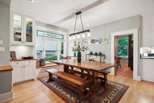 346-e-5th-street-lower-lonsdale-north-vancouver-11 at 346 E 5th Street, Lower Lonsdale, North Vancouver