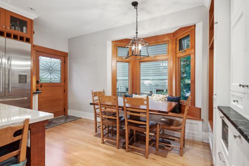 346-e-5th-street-lower-lonsdale-north-vancouver-16 at 346 E 5th Street, Lower Lonsdale, North Vancouver