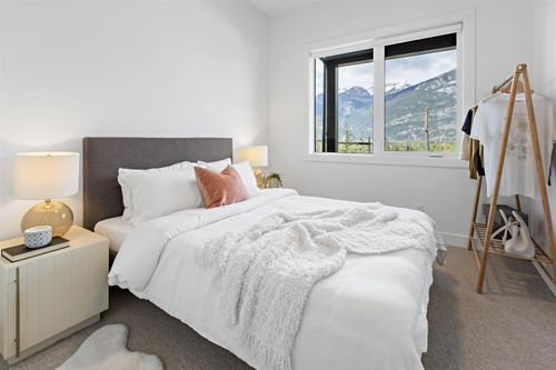 263033641-e9b763dd-bed8-4348-872a-447db986cf43 at 39263 Stellar Drive, Brennan Center, Squamish